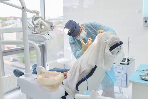 Best Broken or Chipped Tooth Repair in Hoisington, KS